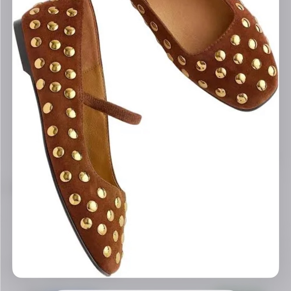 Madewell The Greta Ballet Flat in stud embellished suede
7m